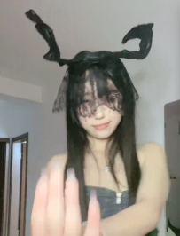 ����s��ҹ��Ů�����裬��������Ĺ��̣�ʱ��22����