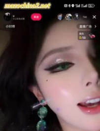 �����Ȼ�Ů��ֱ�����Դ�������ֵ������10���ӣ�