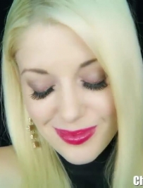 ����ֵ��Ů�Ĵ���ϴ��