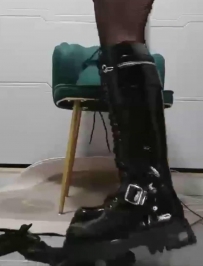 �������ڵĸ�ѹ��Ϣեȡ��10����������Ƶ��