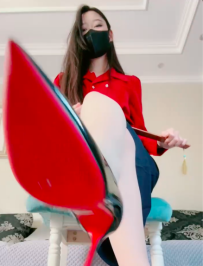 è����ˣ���ʦ�ͷ��������ѧ�����ٽ�����֮ǰ��Ư����ʦ�Ĳ�ϰ���ã�ʱ��1Сʱ