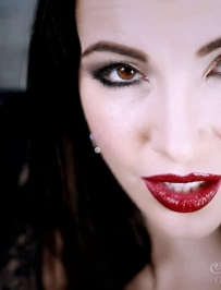 �Ȼ���۾��ͺ촽����