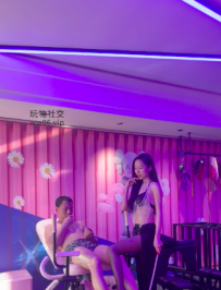 ˫��̥ľľ�����Ը�Ů���ջ���̣�ʱ��36����